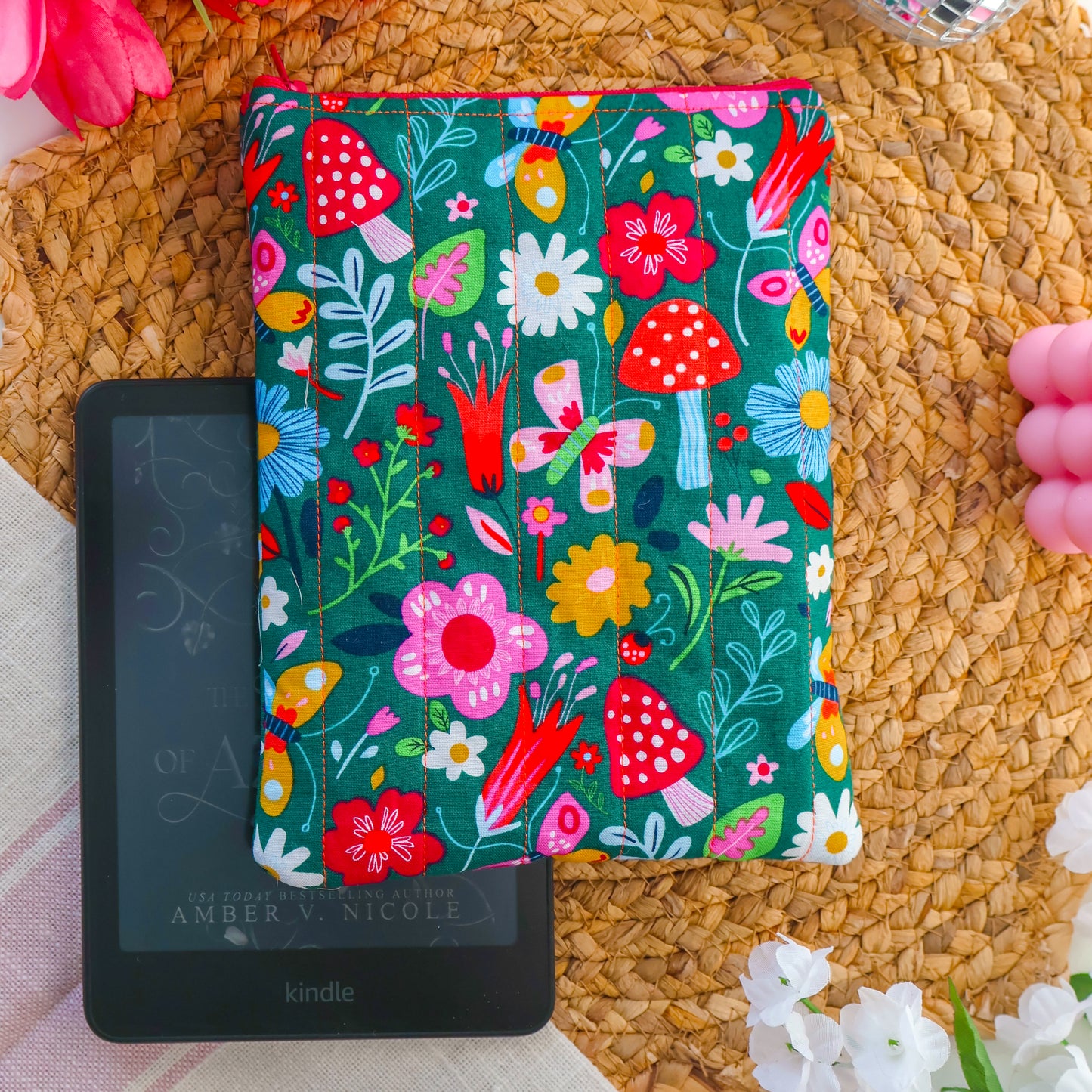 Wonderland Garden Kindle Sleeve